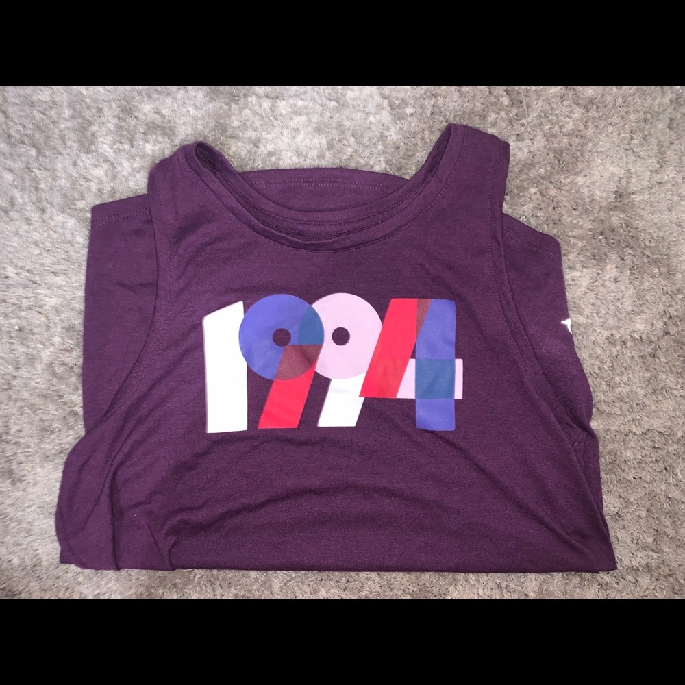 old navy tank top